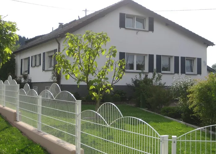 Haus Am Nuerburgring *